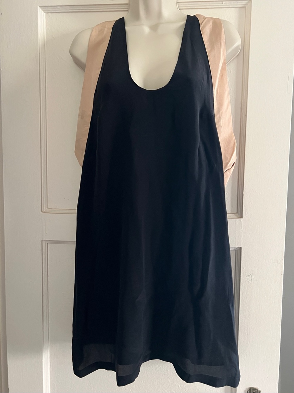 Winter Kate Silk Top Size Medium